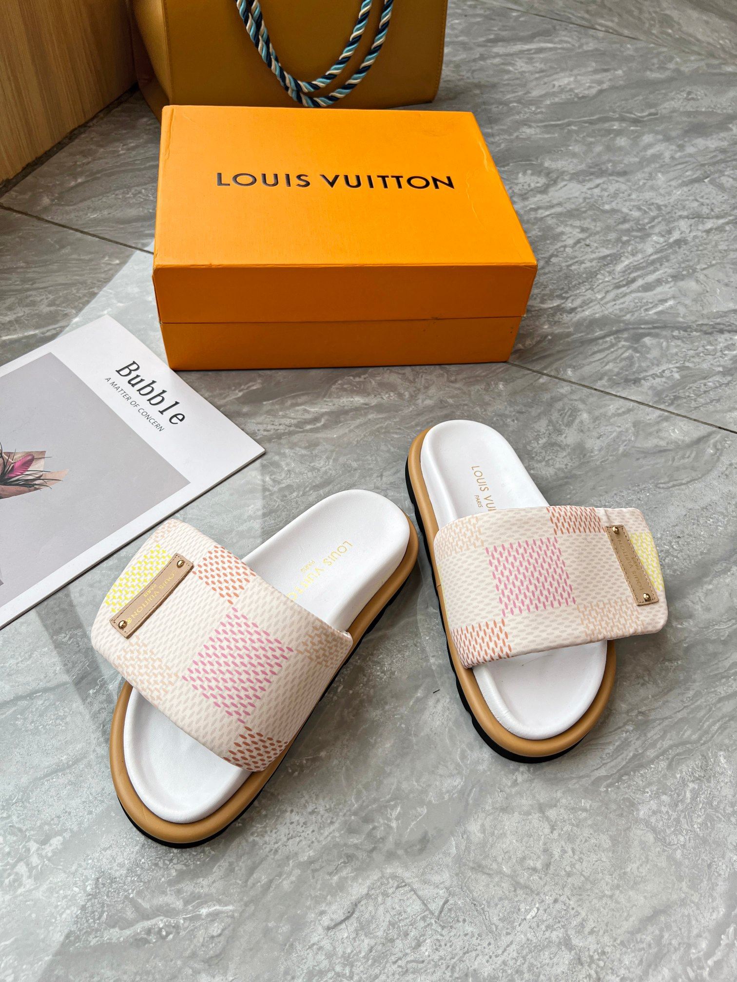 Louis Vuitton Slippers